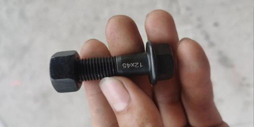 Improving the stability of CNC machining of alloy steel